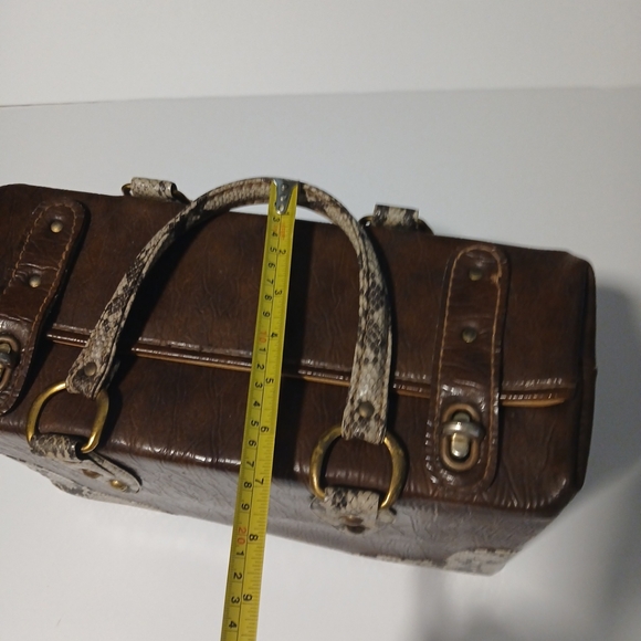 Leather Small Suitcase With Genuine Snake Skin Accents 18"X 11" RARE Brown Faux? - Picture 8 of 9